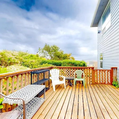 Js Beach House Lincoln City Exterior photo